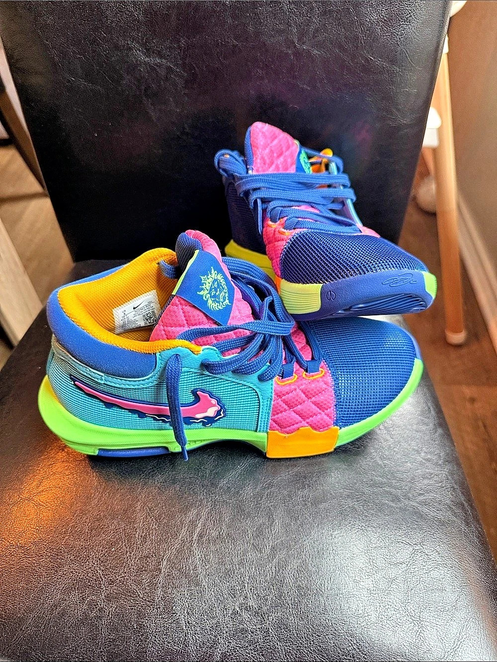 Nike Kyrie 7 Color Block Basketball Shoes US 8Y Like New